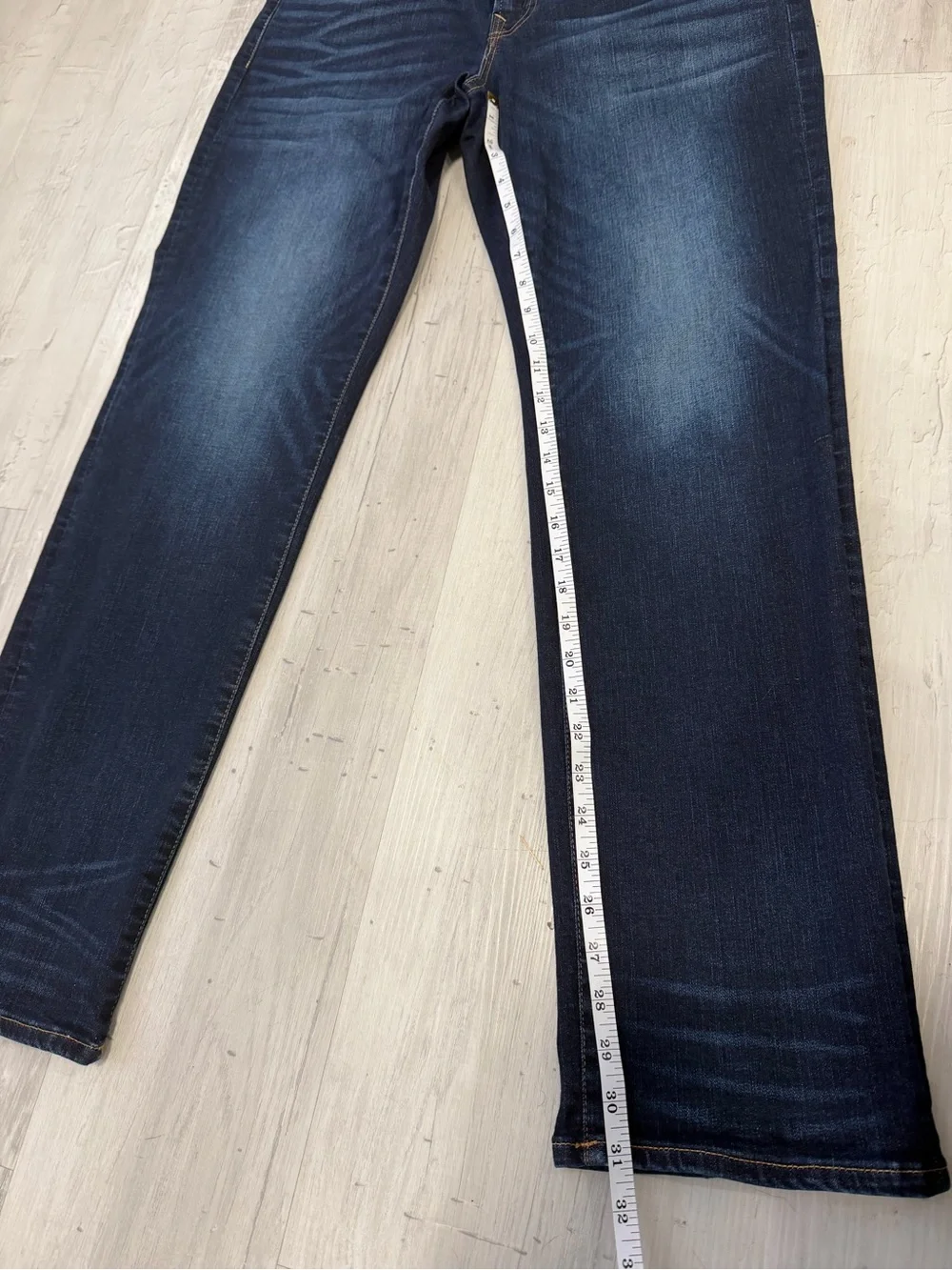 American Eagle Outfitters Dark Blue Jeans
